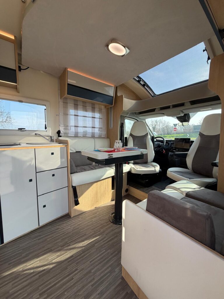 8 semintegrale c.i horon spring edition 2026-ford-letto nautico