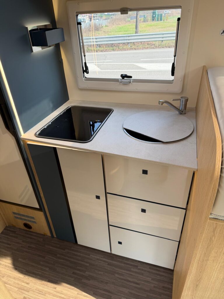 8 semintegrale horon fit spring 94 xt- compatto-5 posti-ford