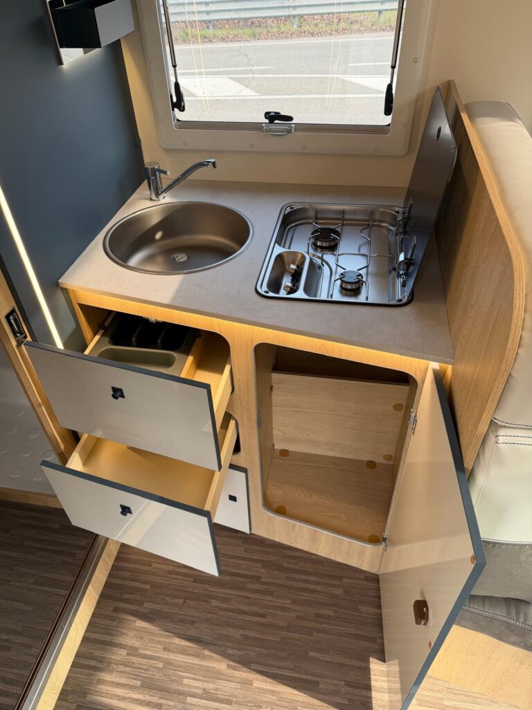 8 semintegrale horon spring 88- ford-letti gemelli-4 posti