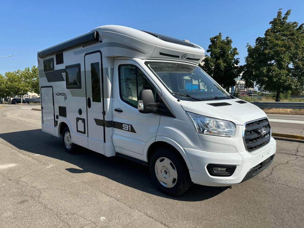 1 semintegrale horon fit 91 xt- ford transit-165 cv-letto matrimoniale