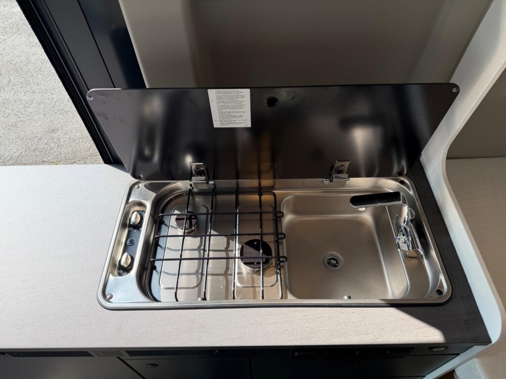 10 furgonato sunlight cliff 600 x rt-tetto soffietto-fiat-4 posti