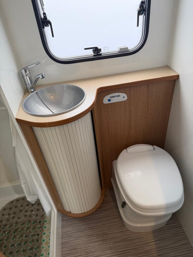 11B mansardato rimor seal 5-fiat ducato- garage-letto matrimoniale