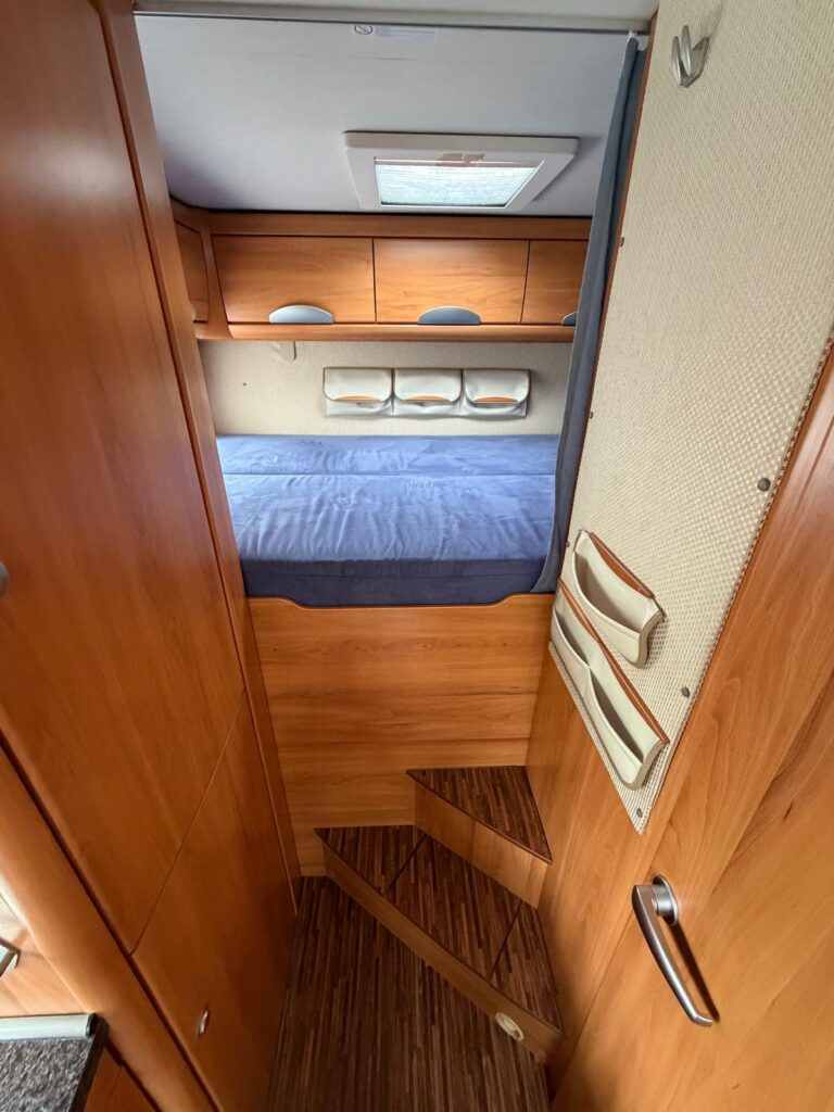 13 semintegrale hymer tramp 616 sl- renault-garage