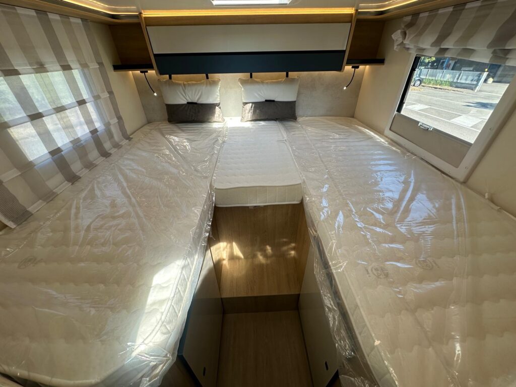 14 c.i. horon 87 xt-ford-modello 2026-letti gemelli