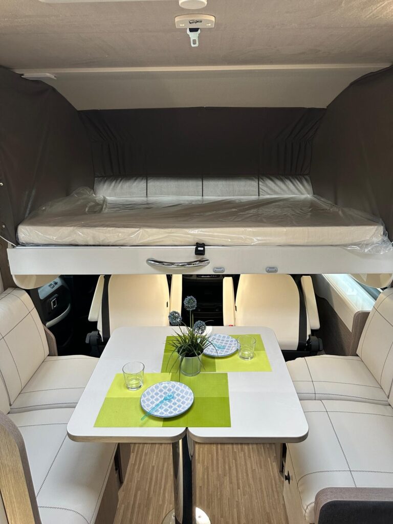 15 motorhome arca h745glg-fiat-cambio automatico-letti gemelli