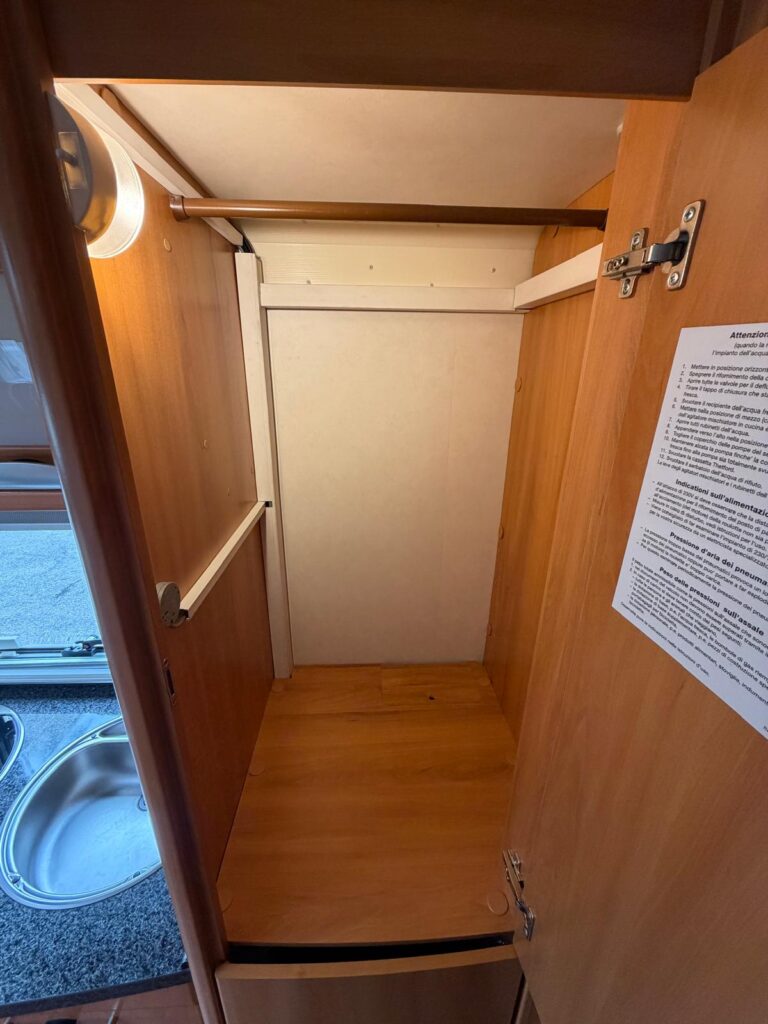 15 semintegrale hymer tramp 616 sl- renault-garage