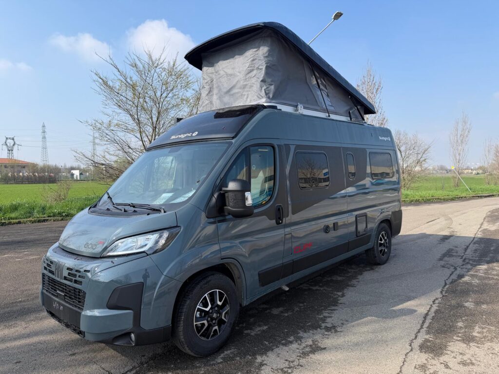 19 furgonato sunlight cliff 600 x rt-tetto soffietto-fiat-4 posti