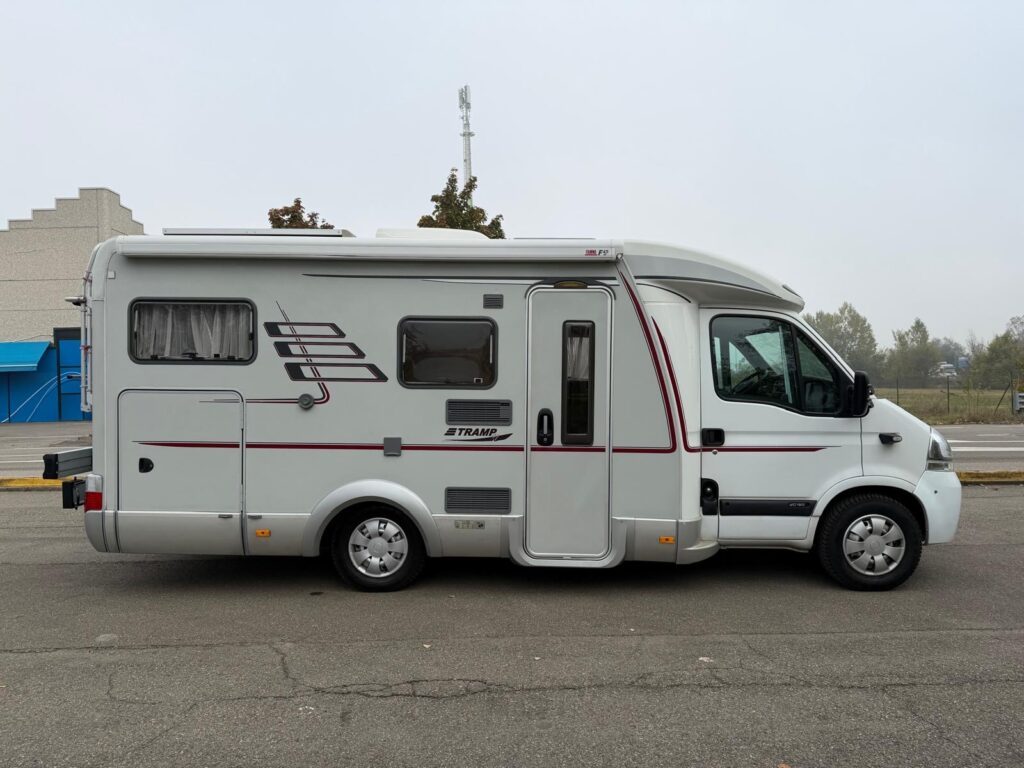 2 semintegrale hymer tramp 616 sl- renault-garage