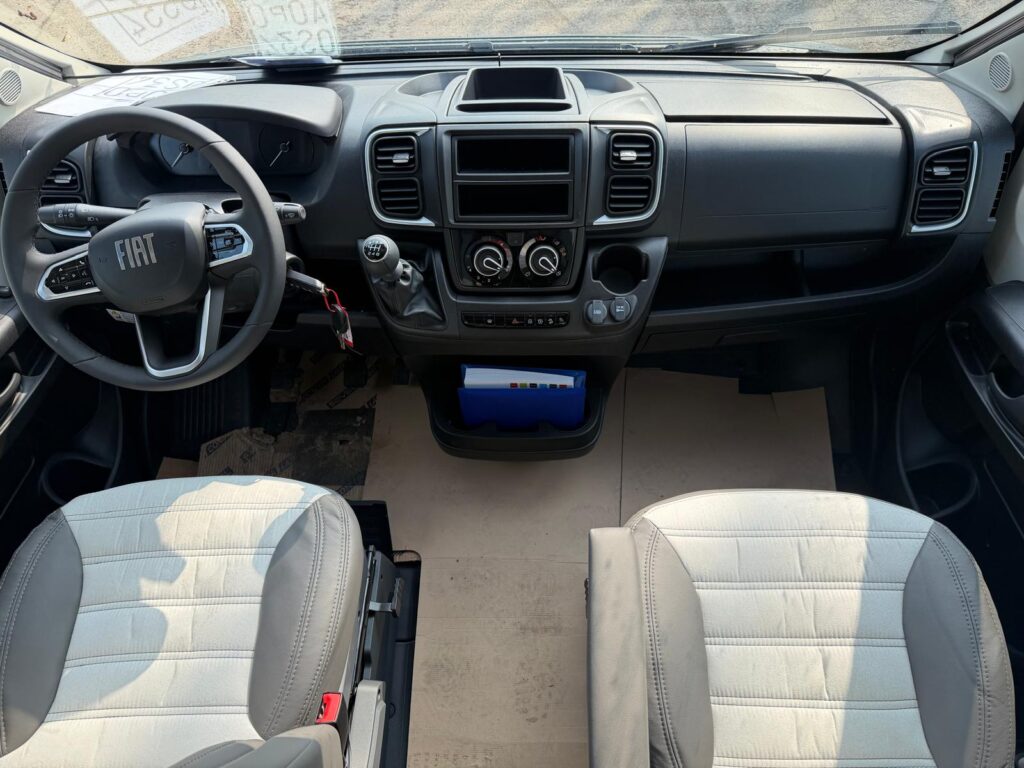 3 furgonato sunlight cliff 600 x rt-tetto soffietto-fiat-4 posti