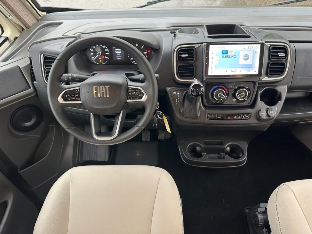 3 motorhome arca h745glg-fiat-cambio automatico-letti gemelli