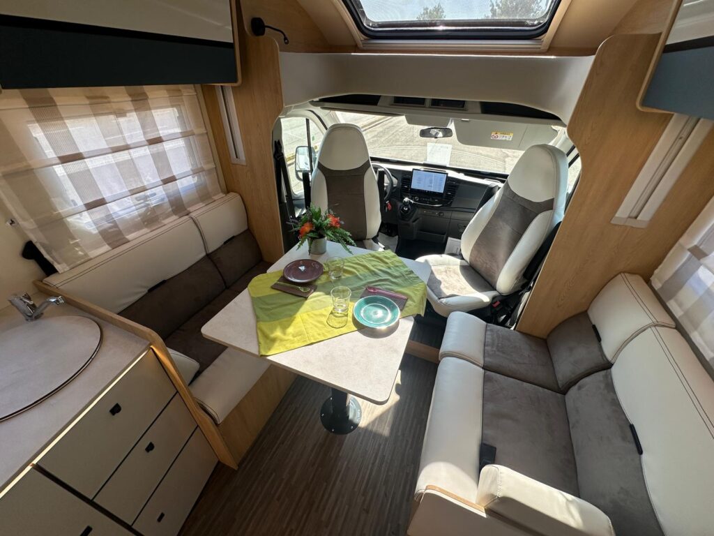 4 c.i. horon 87 xt-ford-modello 2026-letti gemelli