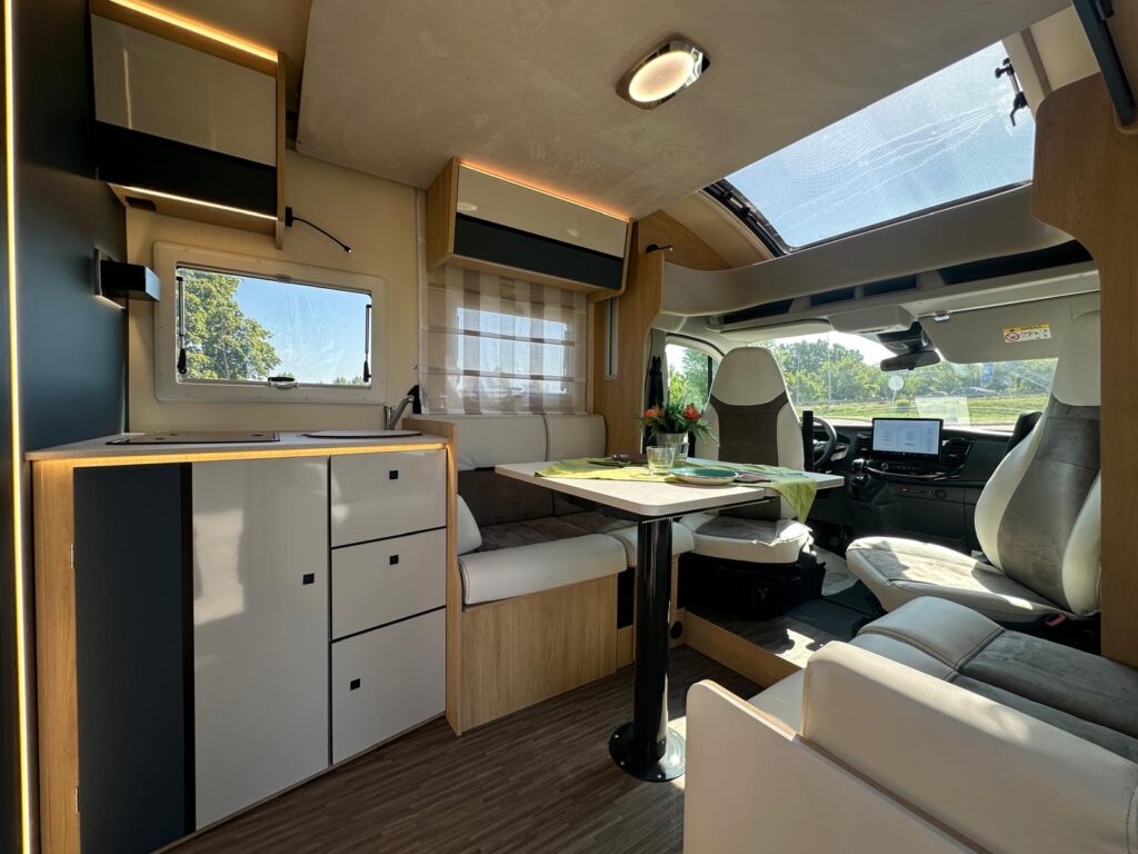 6 c.i. horon 87 xt-ford-modello 2026-letti gemelli