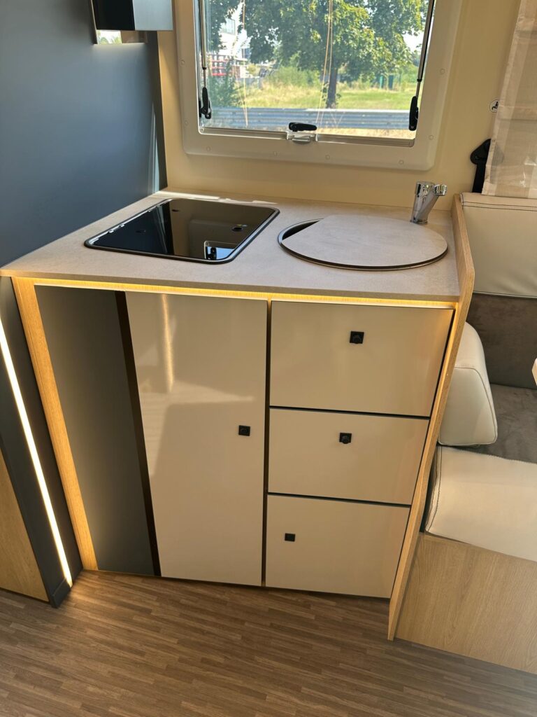 8 c.i. horon 87 xt-ford-modello 2026-letti gemelli