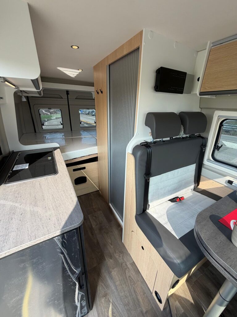 8 furgonato sunlight cliff 600 x rt-tetto soffietto-fiat-4 posti