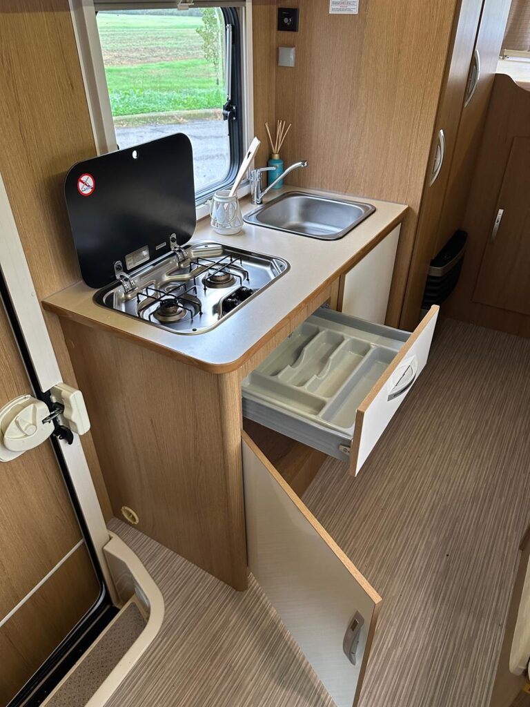 9 mansardato rimor seal 5-fiat ducato- garage-letto matrimoniale