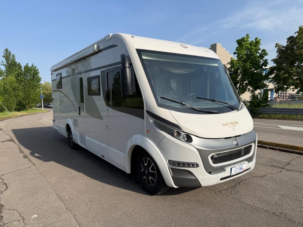 1 MOTORHOME INTEGRAL 67-LETTO NAUTICO-FIAT
