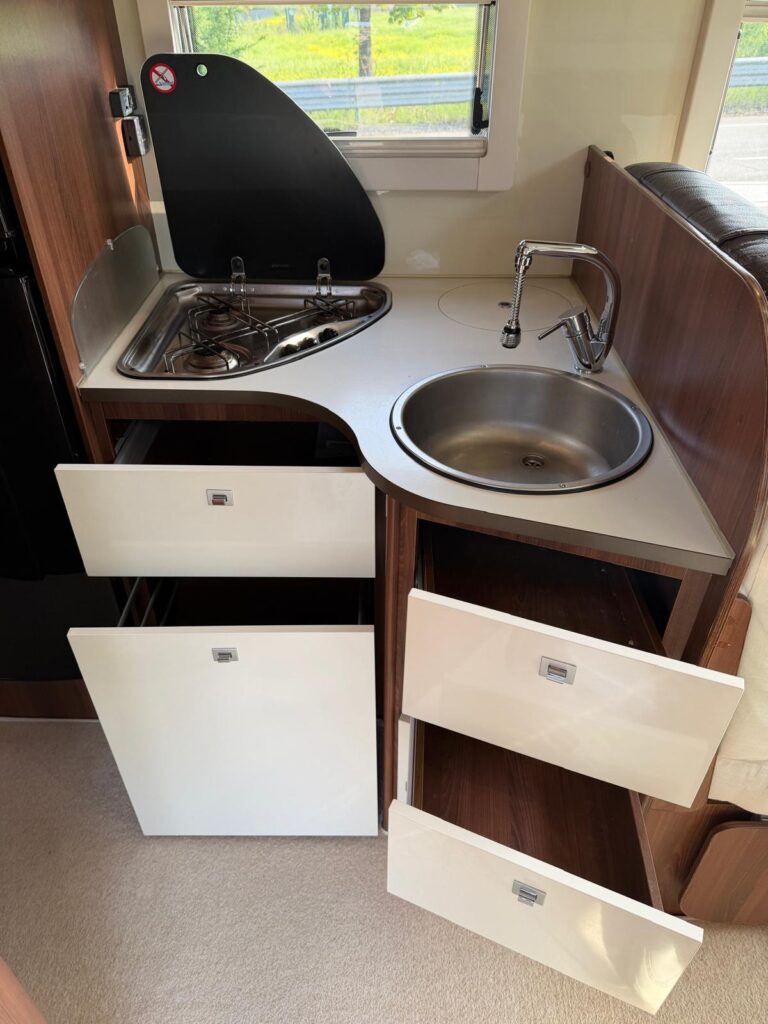 13 SEMINTEGRALE MC LOUIS-FIAT-LETTO MATRIMONIALE-LETTO BASCULANTE