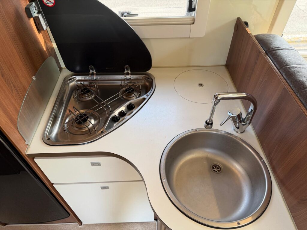 14 SEMINTEGRALE MC LOUIS-FIAT-LETTO MATRIMONIALE-LETTO BASCULANTE