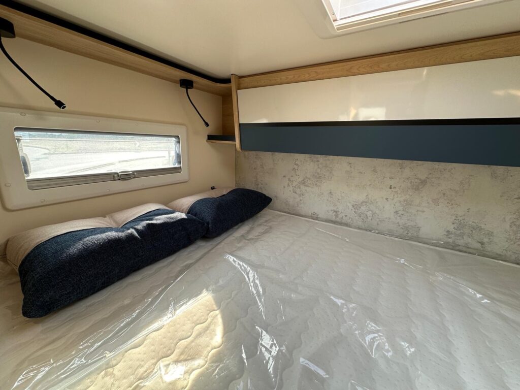 15 CI HORON FIT FORD SEMINTEGRALE