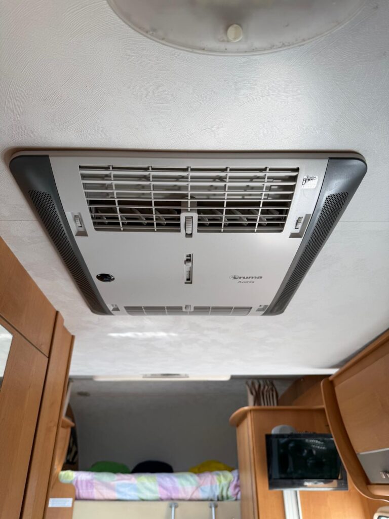 15a mansardato c.i. ellito garage-fiat-ducato-letto matrimoniale