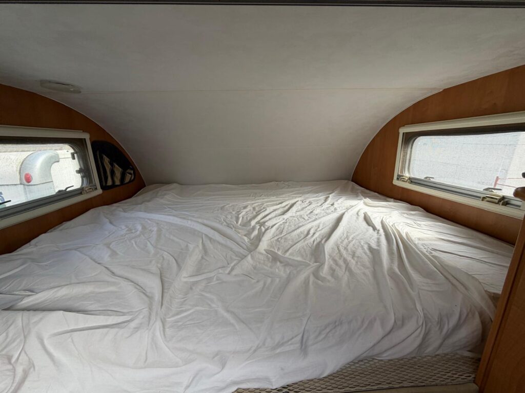 15e mansardato c.i. ellito garage-fiat-ducato-letto matrimoniale