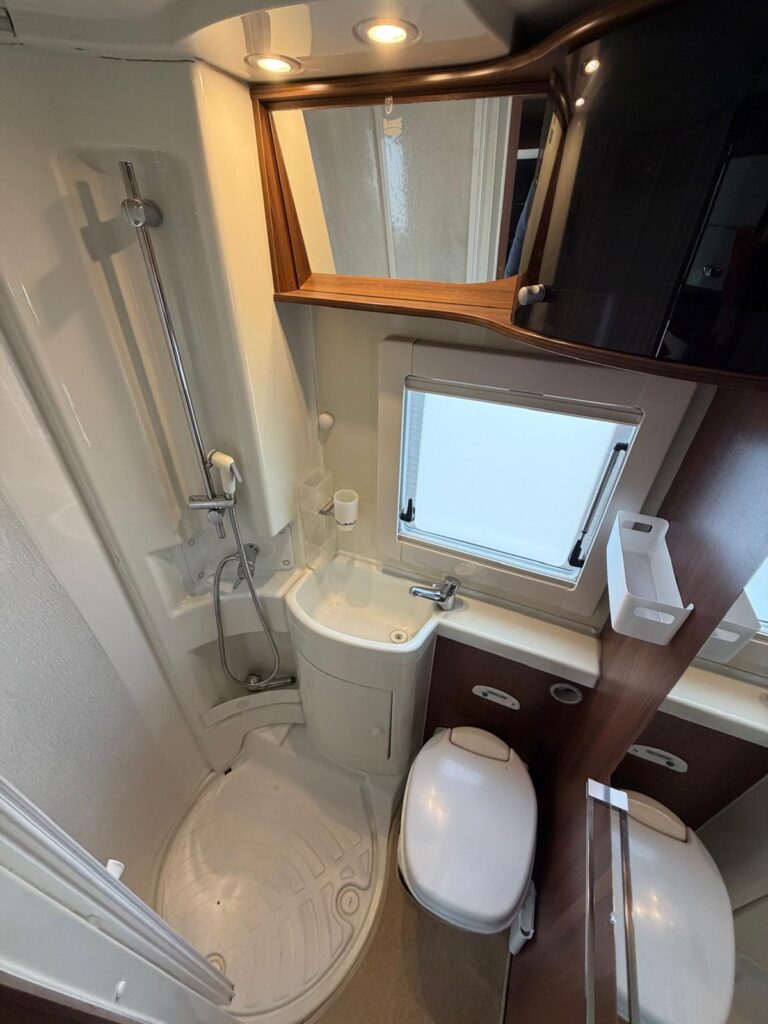 16 SEMINTEGRALE MC LOUIS-FIAT-LETTO MATRIMONIALE-LETTO BASCULANTE