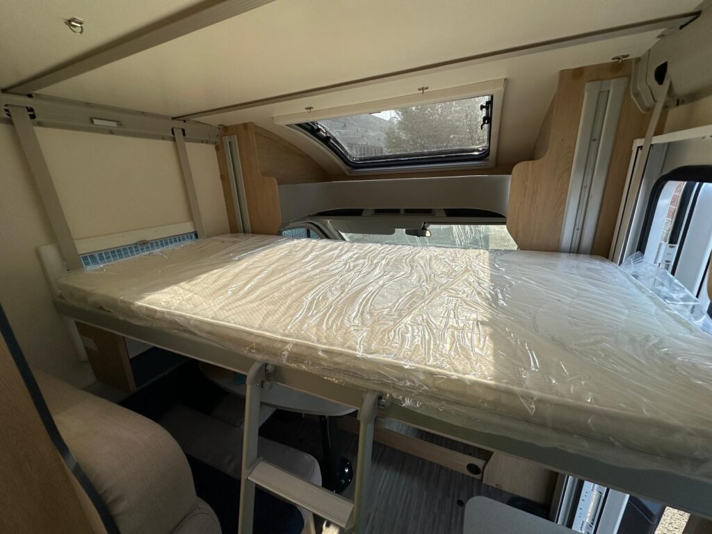 17 CI HORON FIT FORD SEMINTEGRALE