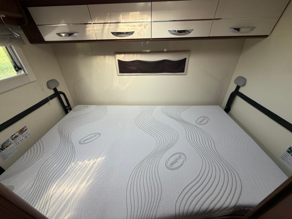 17 SEMINTEGRALE MC LOUIS-FIAT-LETTO MATRIMONIALE-LETTO BASCULANTE