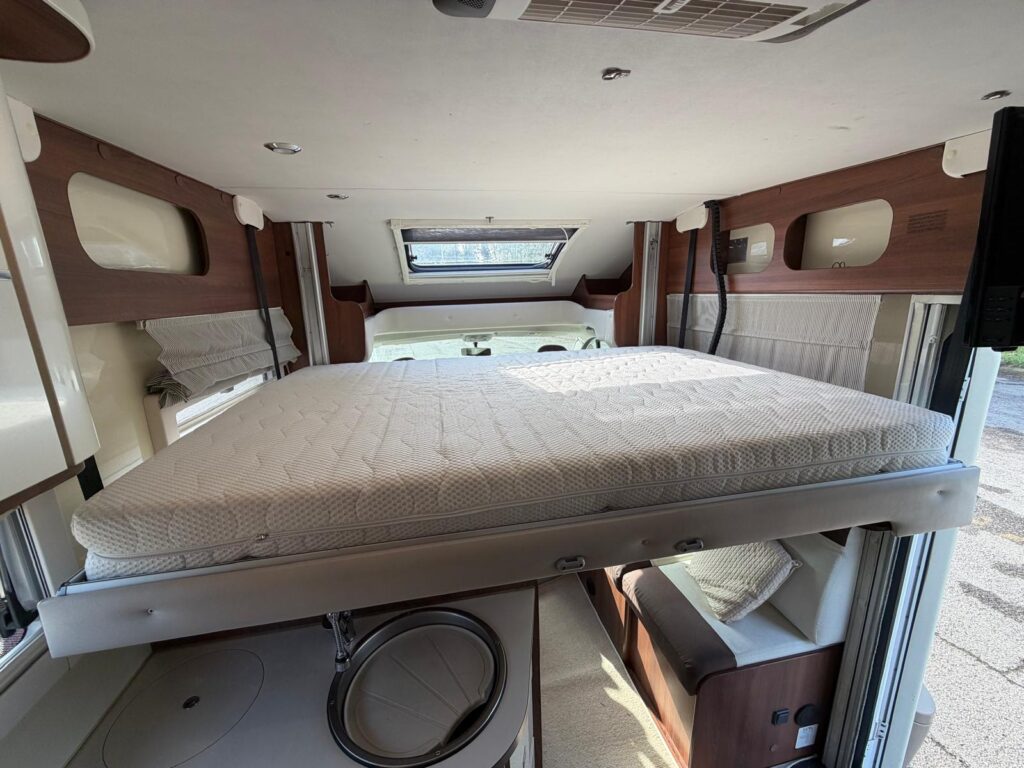 19 SEMINTEGRALE MC LOUIS-FIAT-LETTO MATRIMONIALE-LETTO BASCULANTE