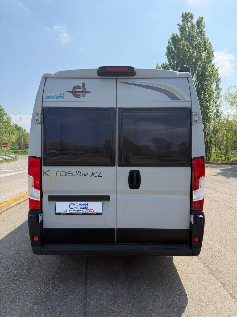 20 furgonato c.i. kyros duo xl-letto basculante elettrico-636cm-fiat