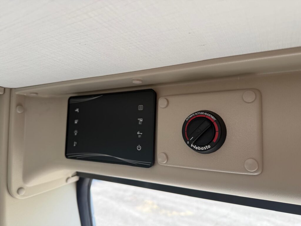 22 furgonato c.i. kyros duo xl-letto basculante elettrico-636cm-fiat