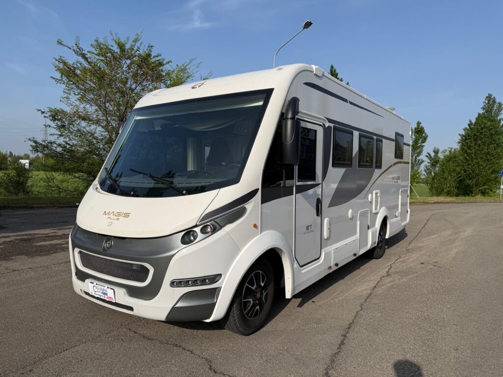 28 MOTORHOME INTEGRAL 67-LETTO NAUTICO-FIAT