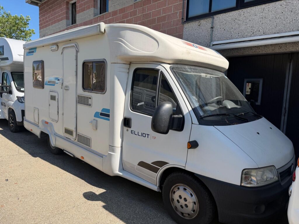 1 semintegrale c.i. elliot 15- letto francese-fiat