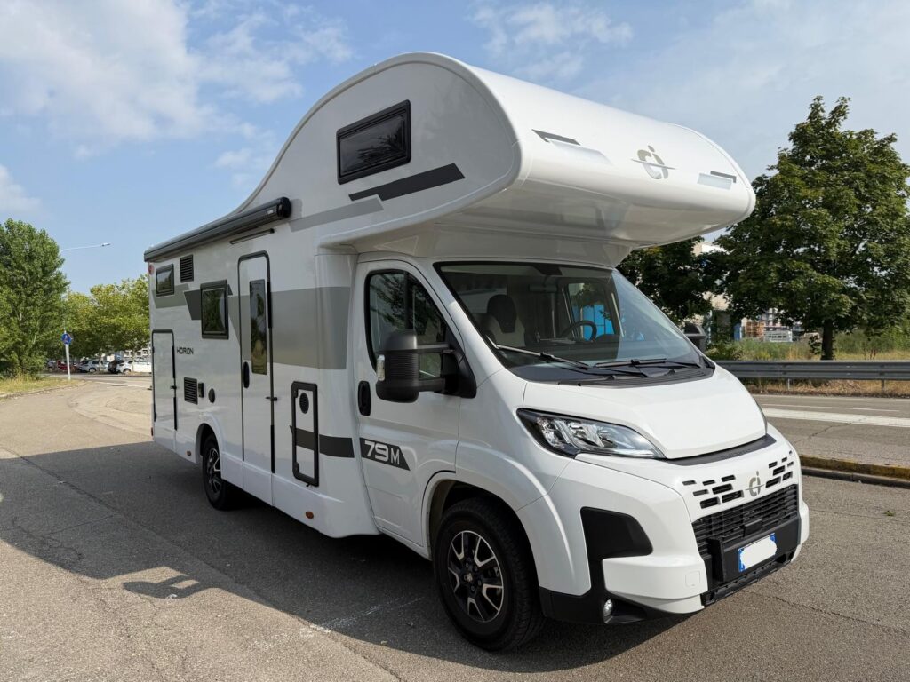1 mansardato horon 79m -fiat-ducato-140 cv- 6 posti viaggio-8 posti letto