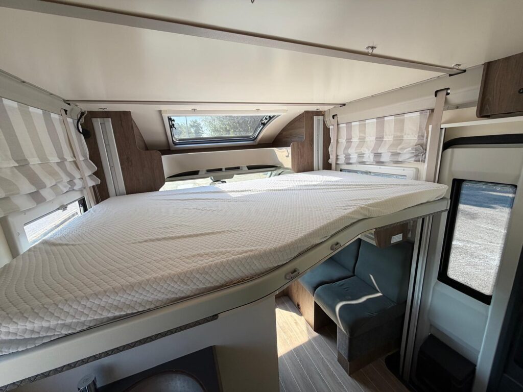 21 semintegrale magis 95 xt ford-cambio automatico-170 cv