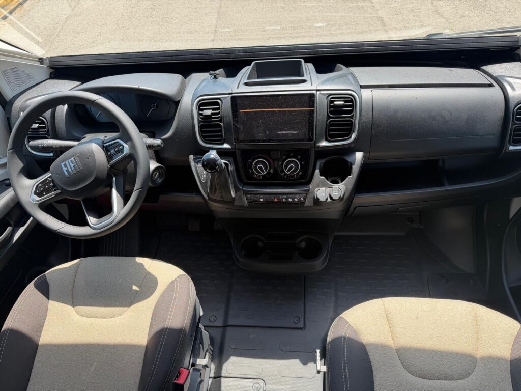 8 semintegrale c.i. magis 95 xt-fiat-letto matrimoniale-cambio automatico
