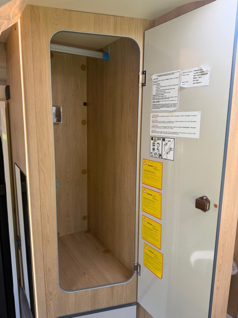 16 semintegrale c.i. horon fit 94 xt-ford transit-5 posti letto-5 posti viaggio
