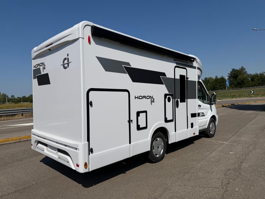 24 semintegrale c.i. horon fit 94 xt-ford transit-5 posti letto-5 posti viaggio