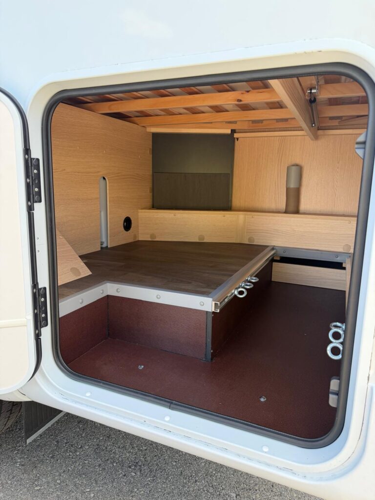 5 semintegrale sunlight t58 adventure-599cm-fiat-4 posti