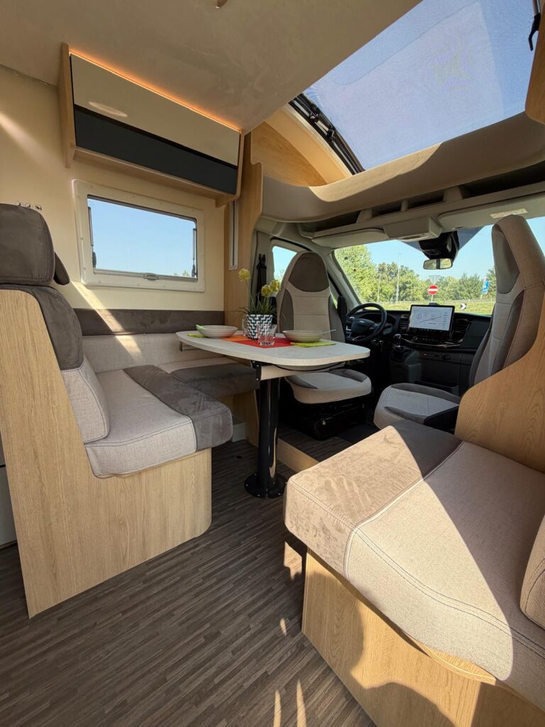 9 semintegrale c.i. horon fit 94 xt-ford transit-5 posti letto-5 posti viaggio