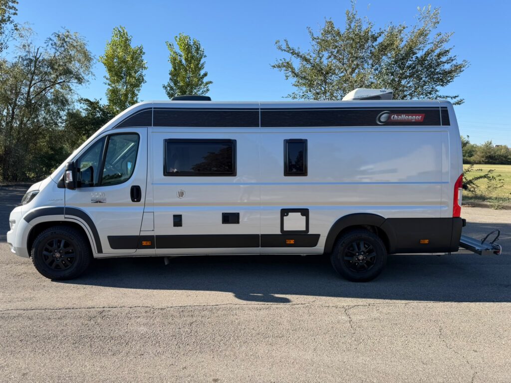 4 furgonato challenger road edition-636 cm-fiat-letto matrimoniale